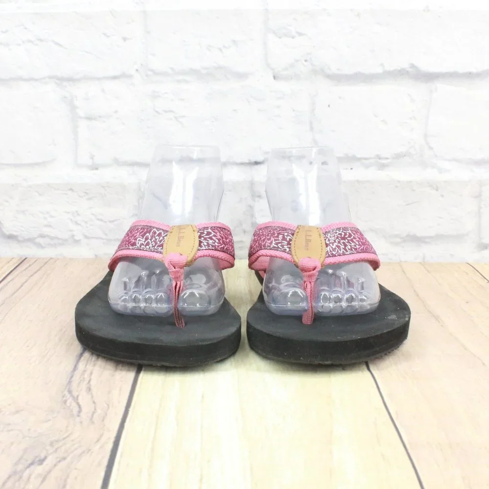 LL Bean Women's Pink Printed Nylon Flip Flops Summer Flat Sandals Size 9 M - Picture 4 of 9